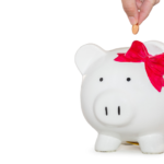 投資信託の積立をイメージした豚の貯金箱